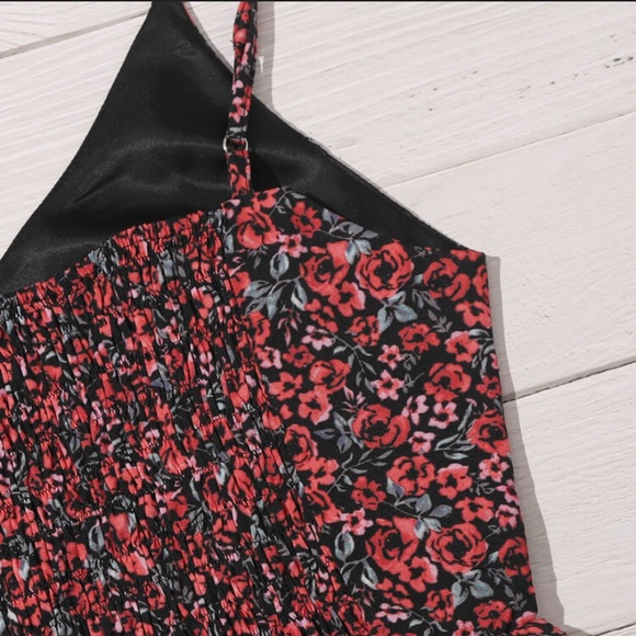 SHEIN FLORAL ROSE DRESS - Picture 5 of 9